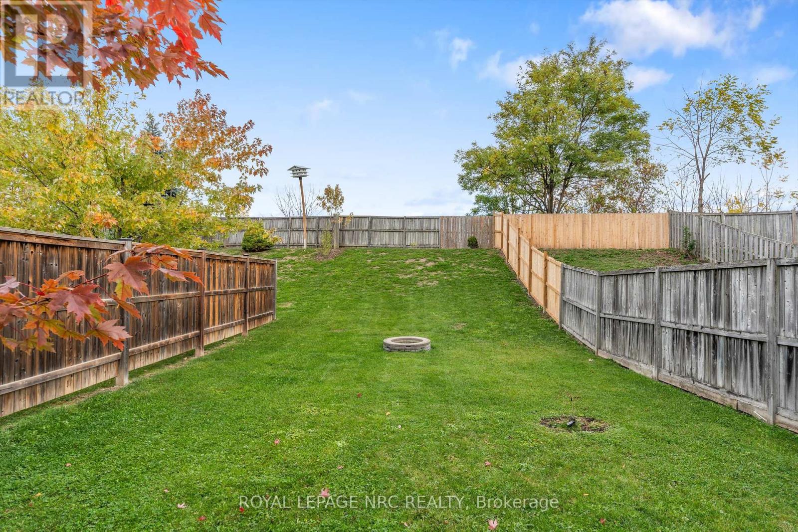 #B 393 GLENDALE AVENUE - 36