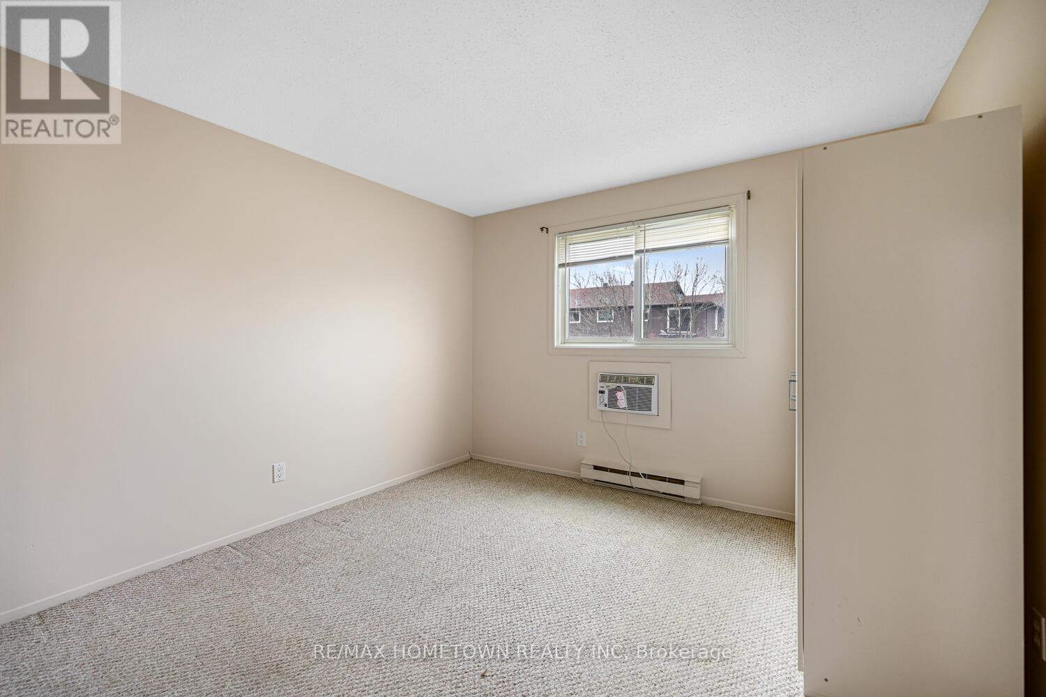 #17 6 CHARLOTTE PLACE - 20