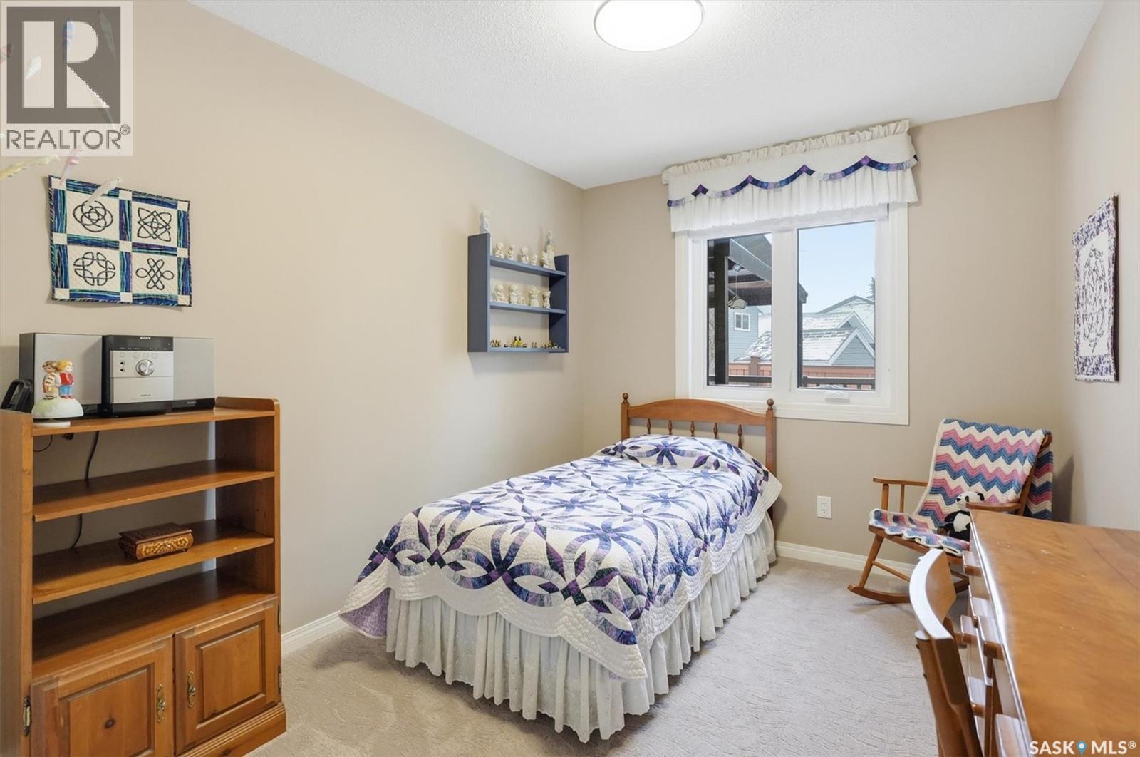 #16 310 KINGSMERE BOULEVARD - 23