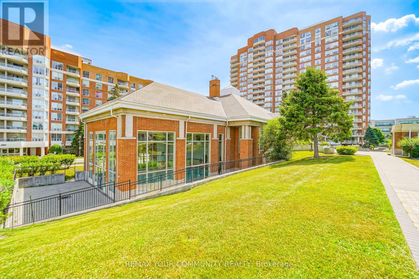 #103 410 MCLEVIN AVENUE - 23