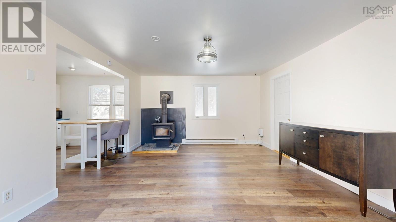 Property 15 of 39 of 4149 Woodstock Road