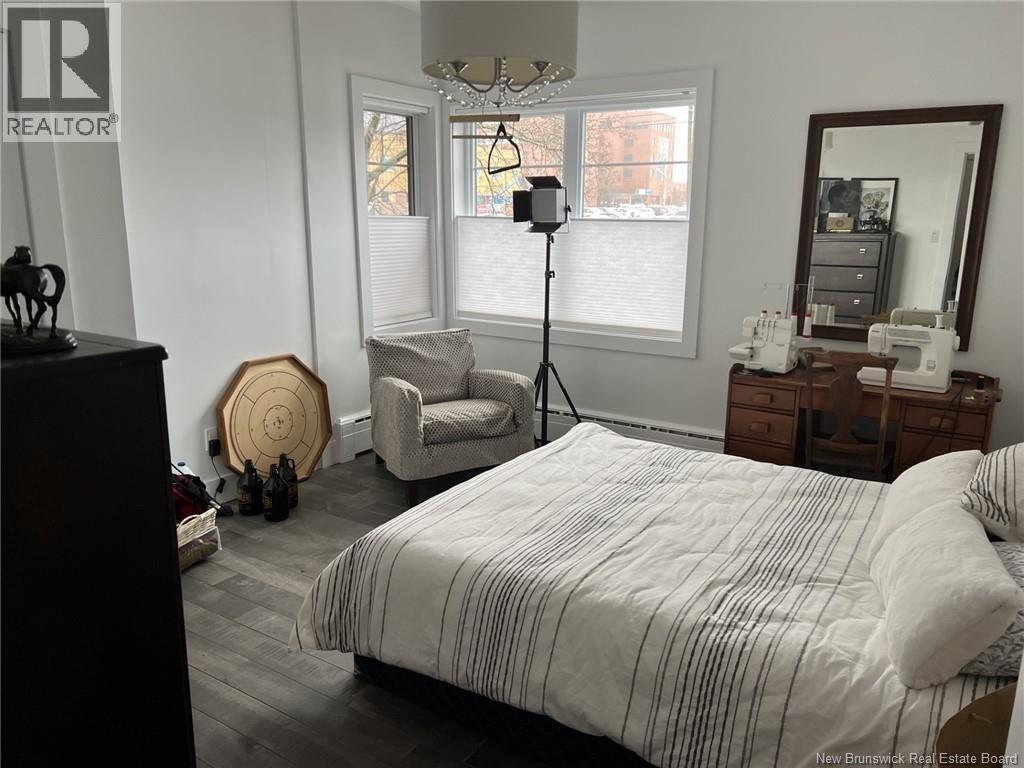 125 ARDEN STREET - 7