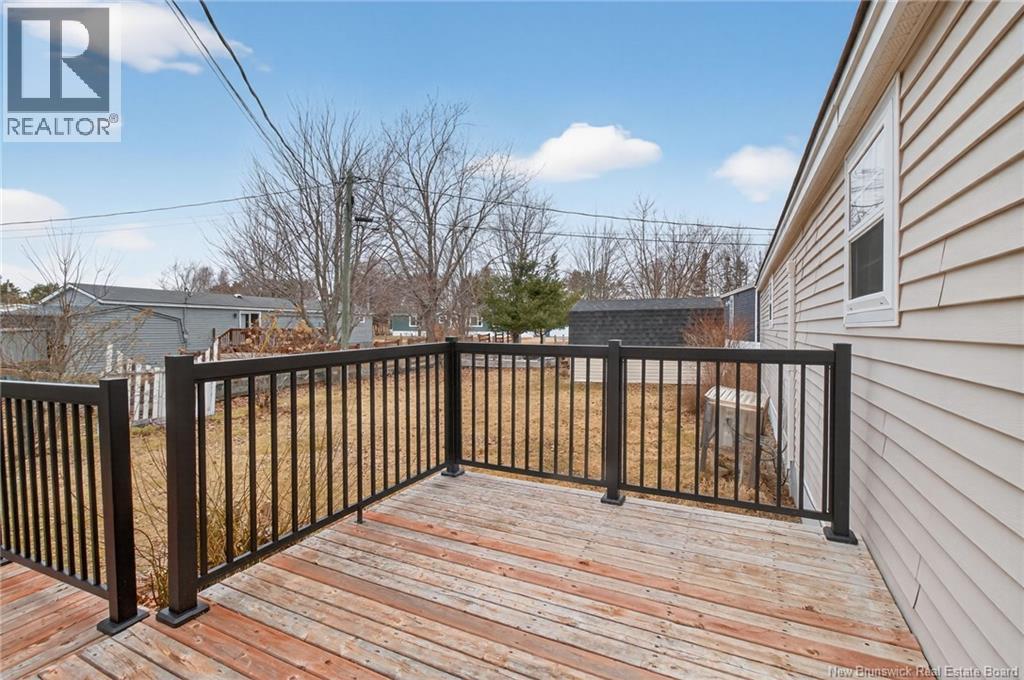 7 KINGFISHER STREET - 31