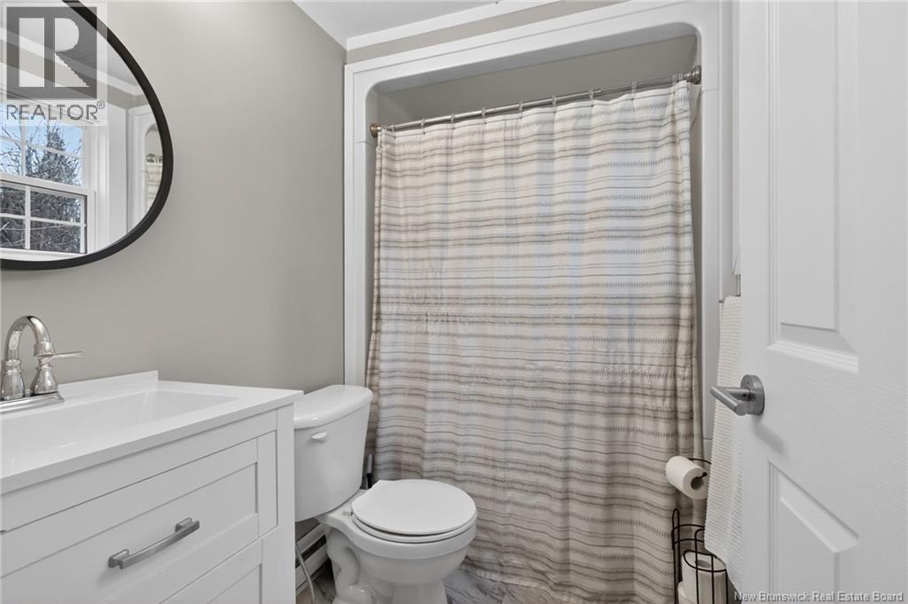 7 KINGFISHER STREET - 27