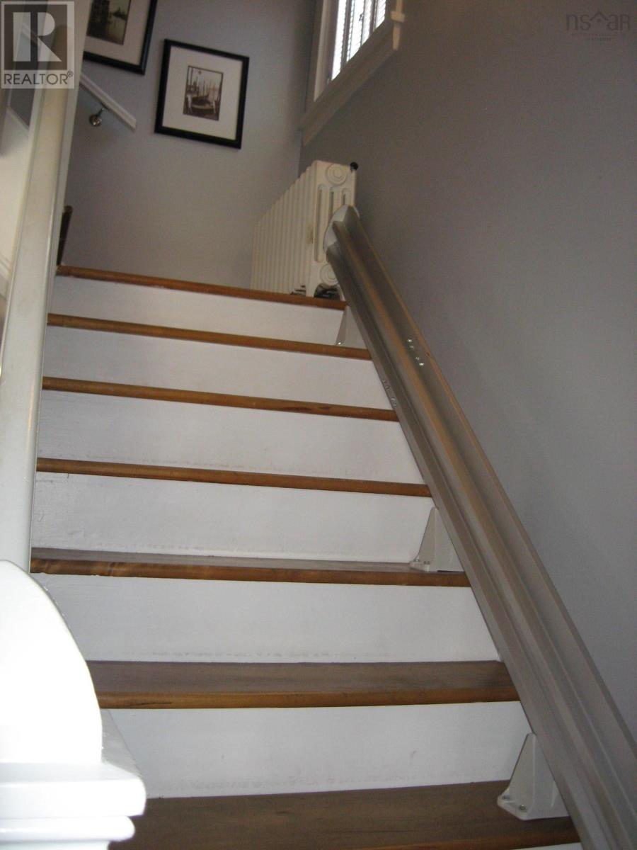 Property 14 of 34 of 40 Park Street