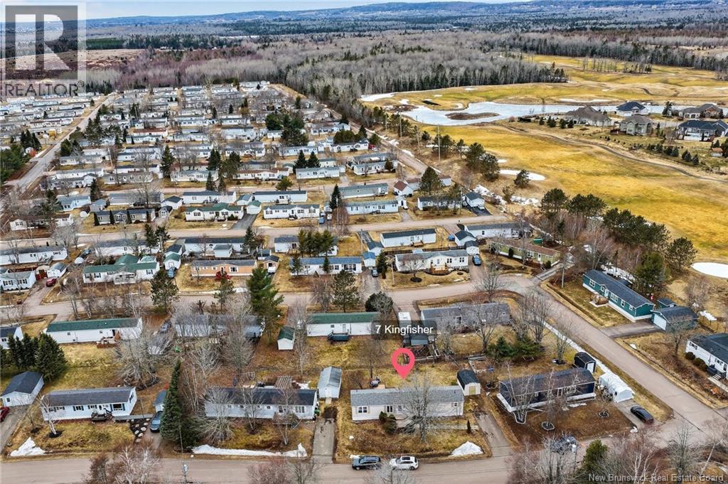 7 KINGFISHER STREET - 34