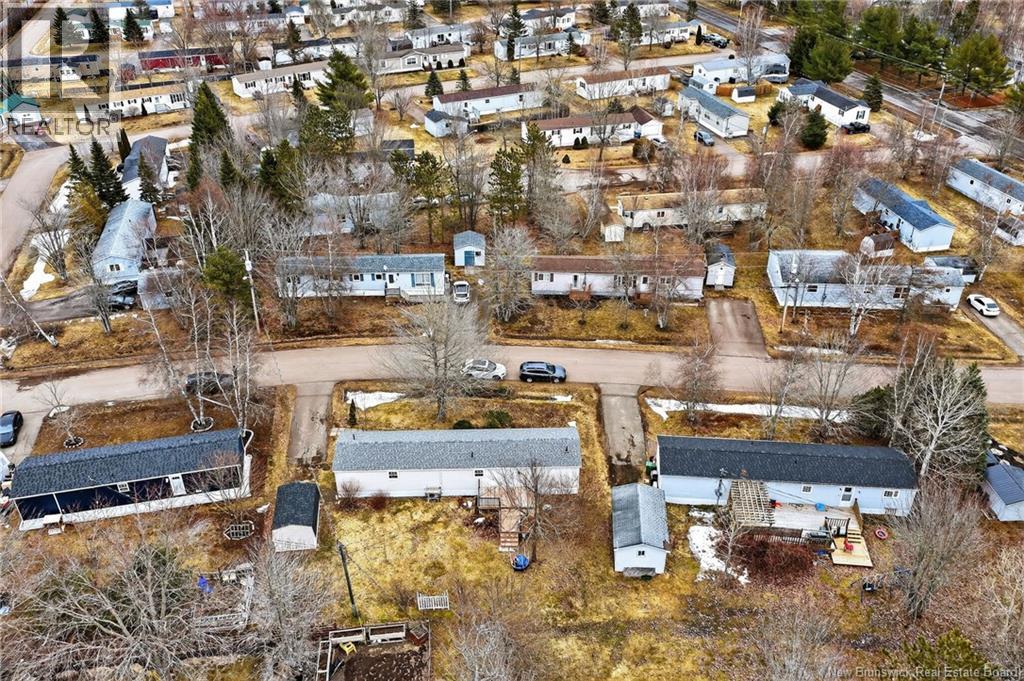 7 KINGFISHER STREET - 33