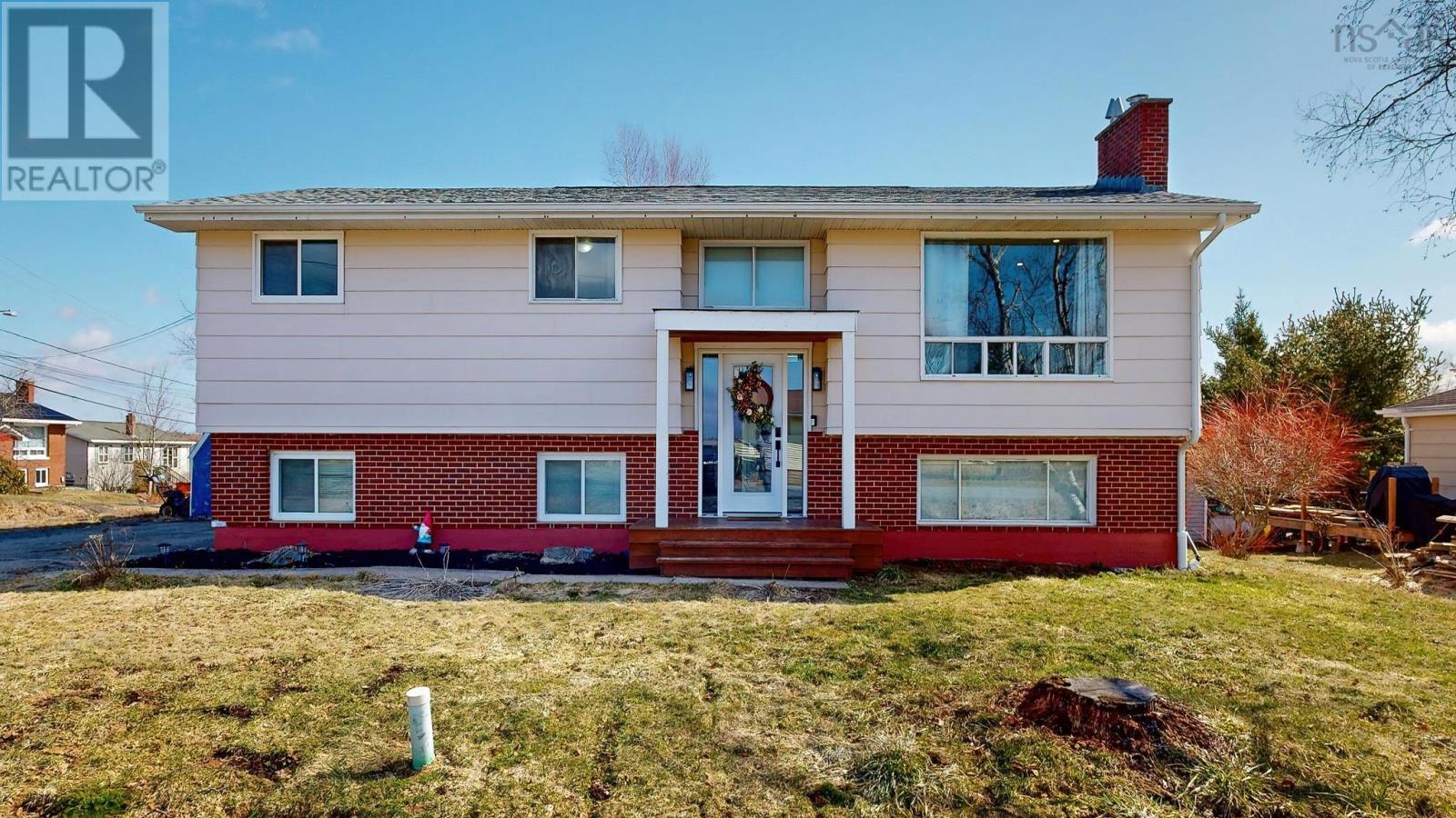 16 Parker Place Crescent
