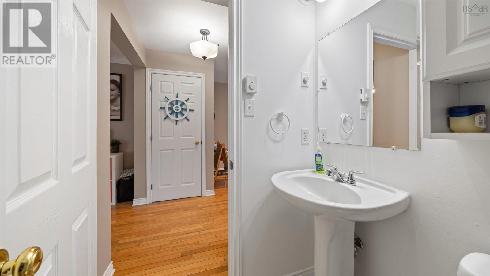 Property 32 of 50 of 85 Brookview Drive