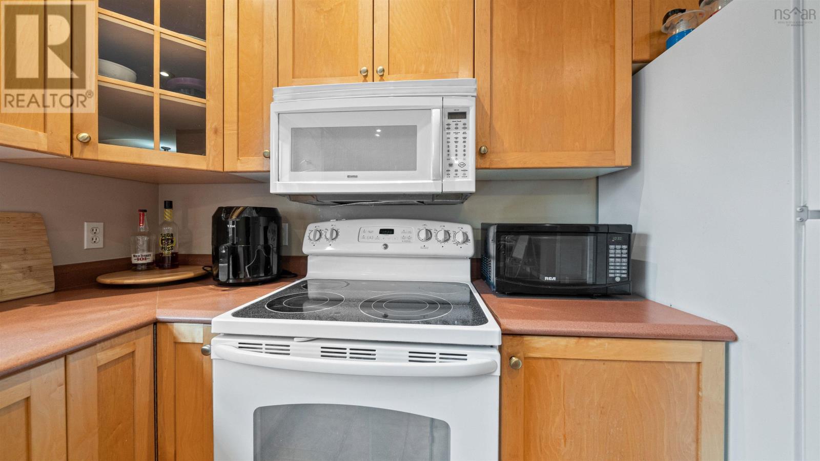 Property 22 of 50 of 85 Brookview Drive