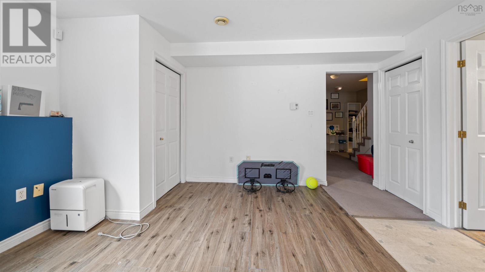 Property 25 of 50 of 85 Brookview Drive