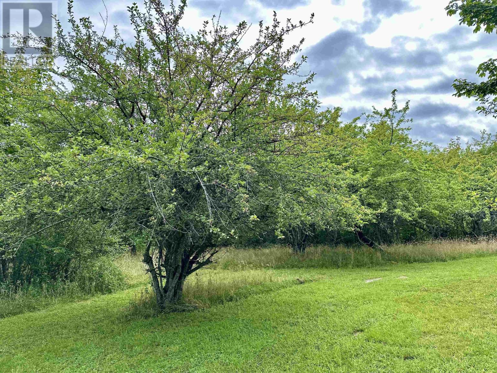 Property 22 of 45 of 385 Brighton Road