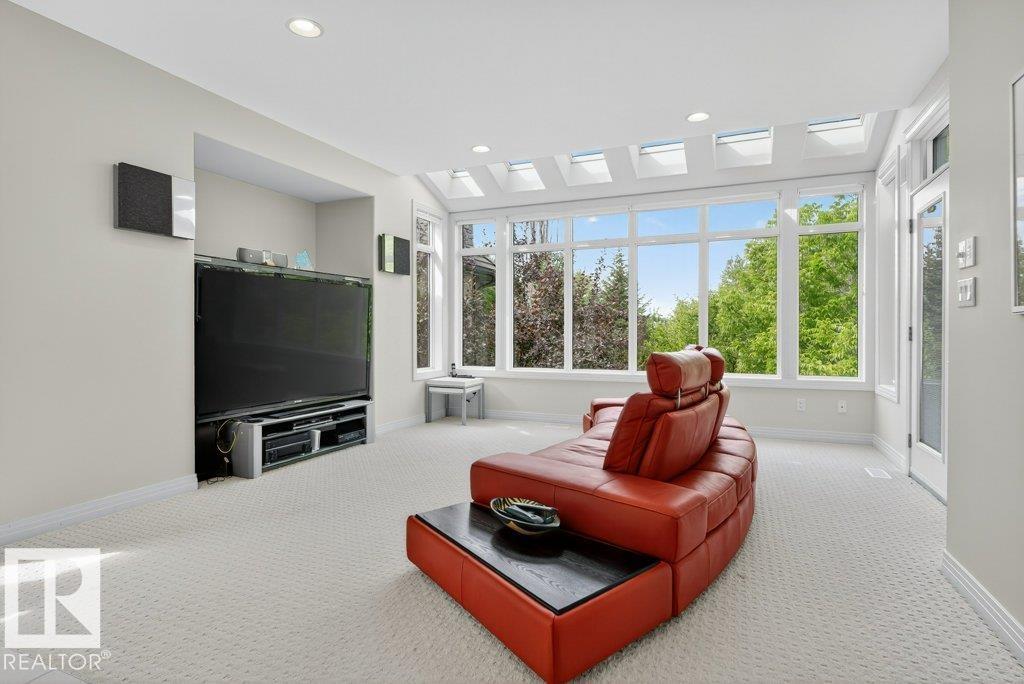 1128 119 ST NW, Edmonton