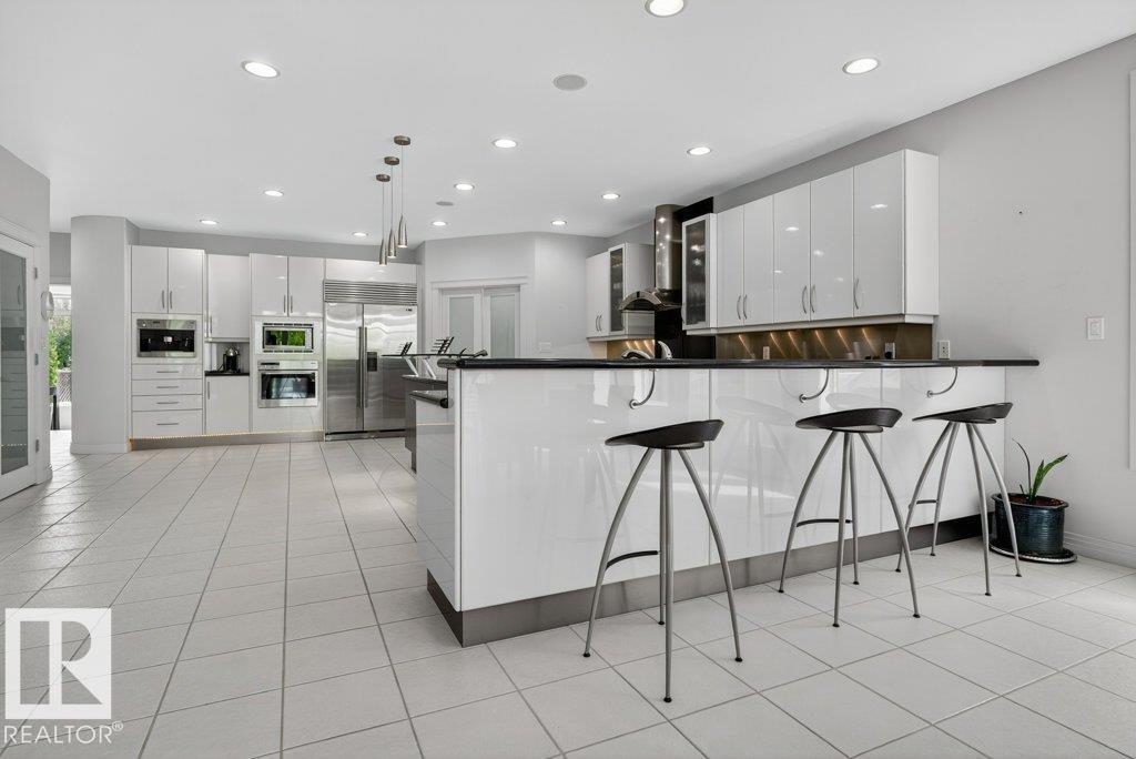 1128 119 ST NW, Edmonton