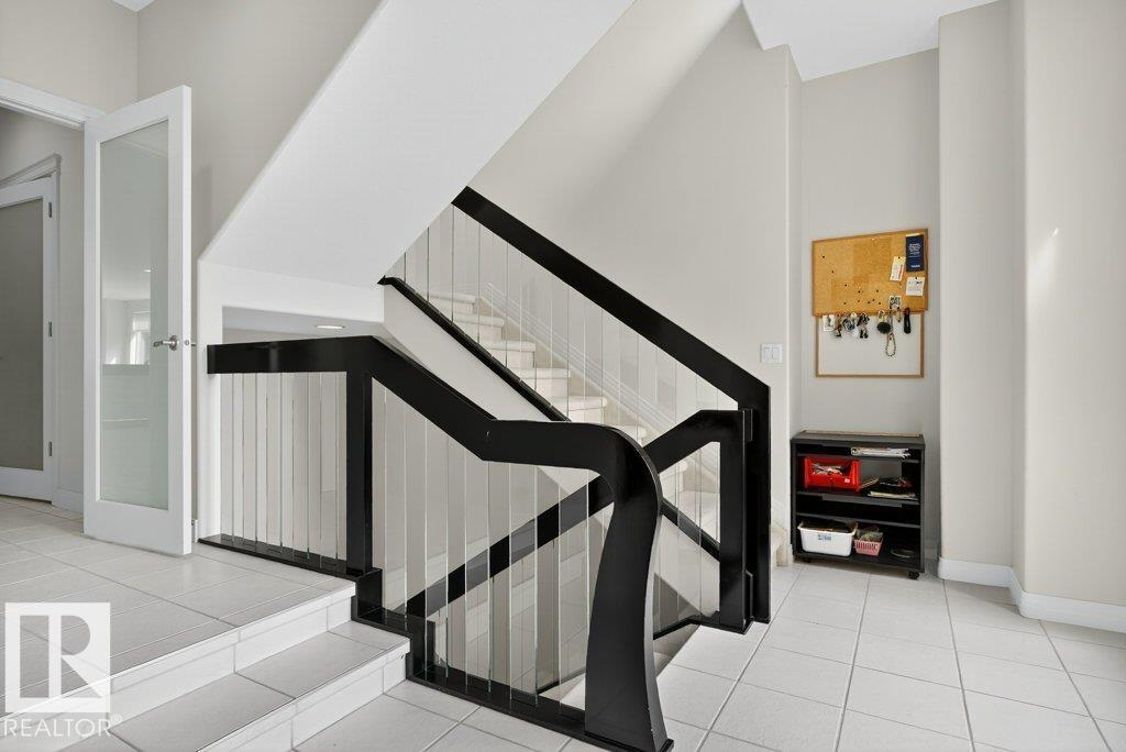 1128 119 ST NW, Edmonton