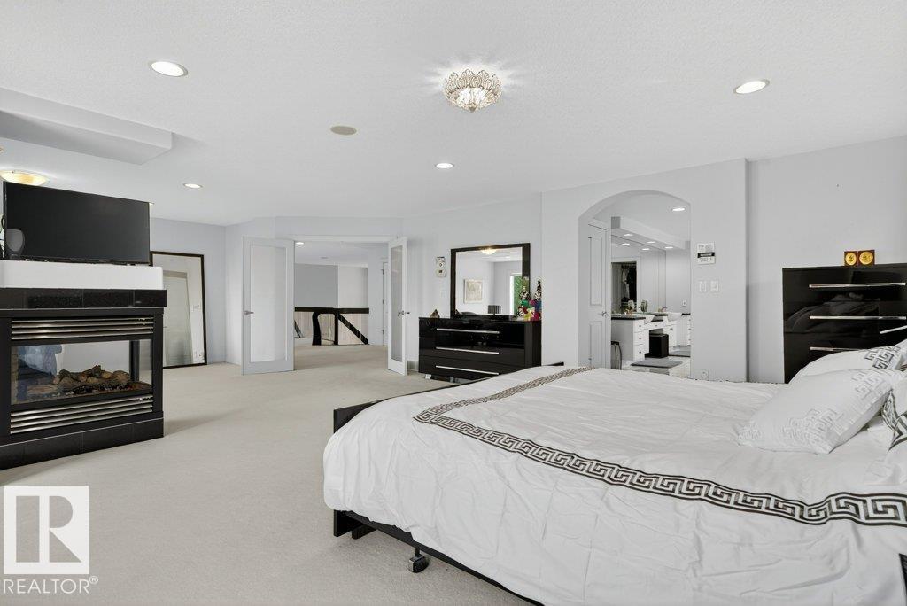 1128 119 ST NW, Edmonton