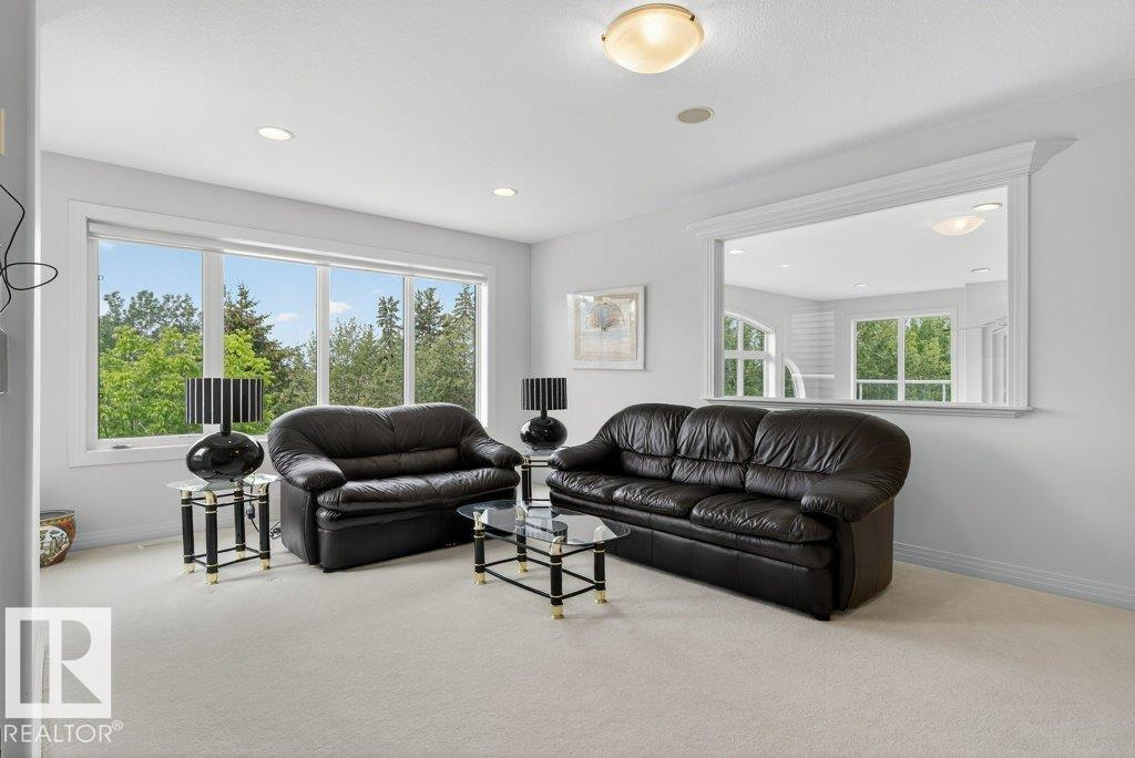 1128 119 ST NW, Edmonton