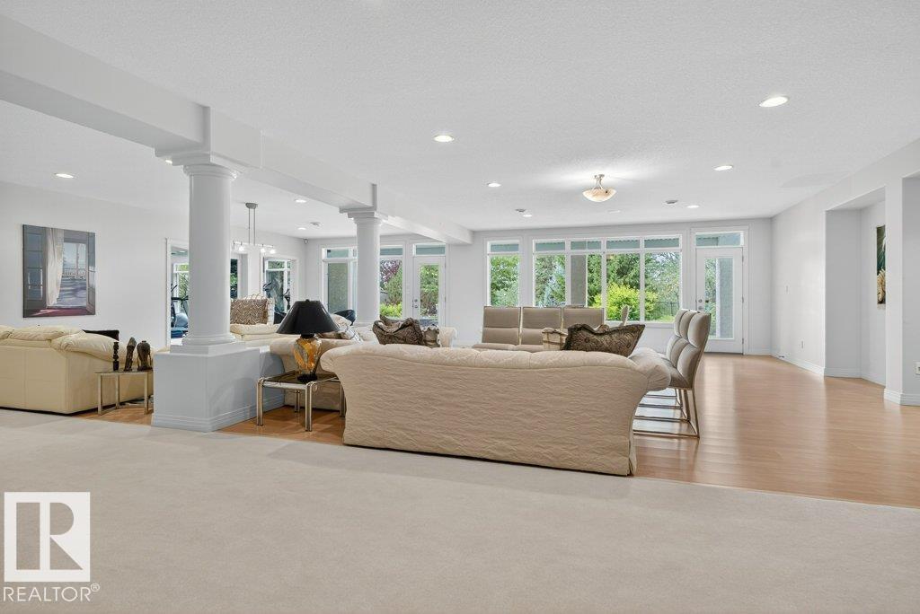 1128 119 ST NW, Edmonton