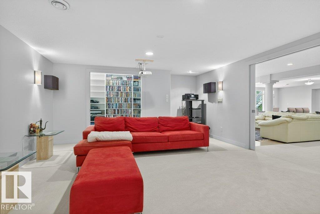 1128 119 ST NW, Edmonton