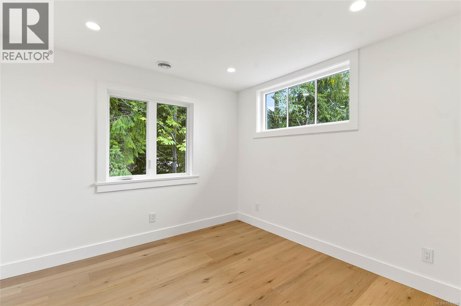 10089 BLOWER RD - 56