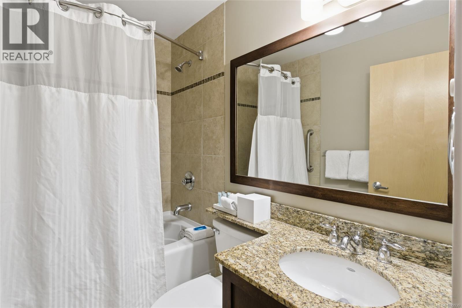 #405D 181 BEACHSIDE DR - 7