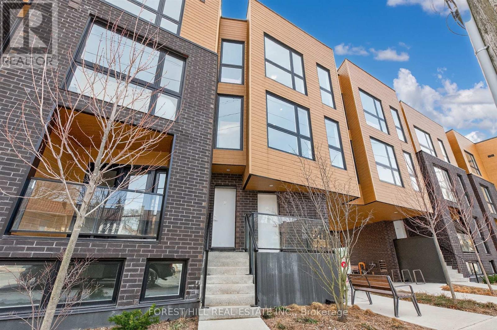 30 - 35 BIRCHCLIFF AVENUE