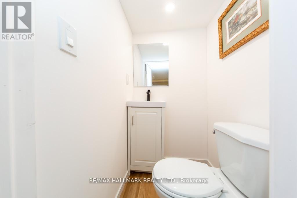 226 RITSON ROAD S - 36
