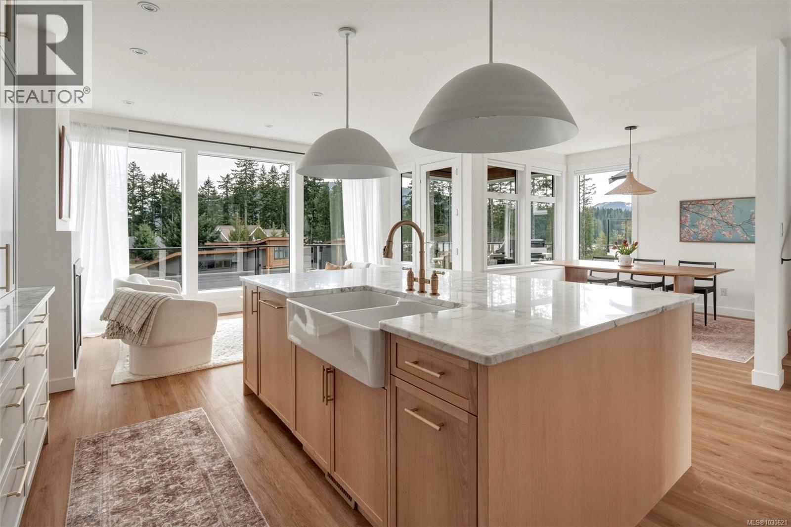 9386 LAKEFRONT RISE - 20