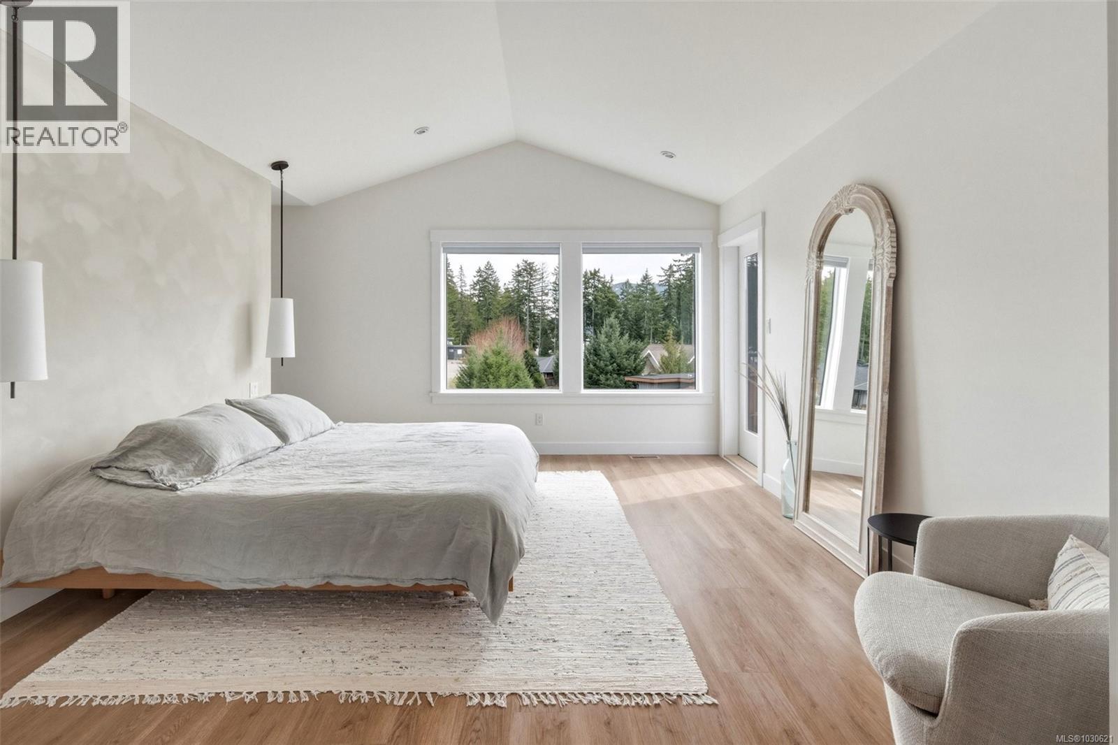 9386 LAKEFRONT RISE - 39