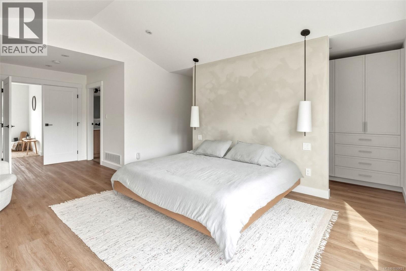 9386 LAKEFRONT RISE - 41