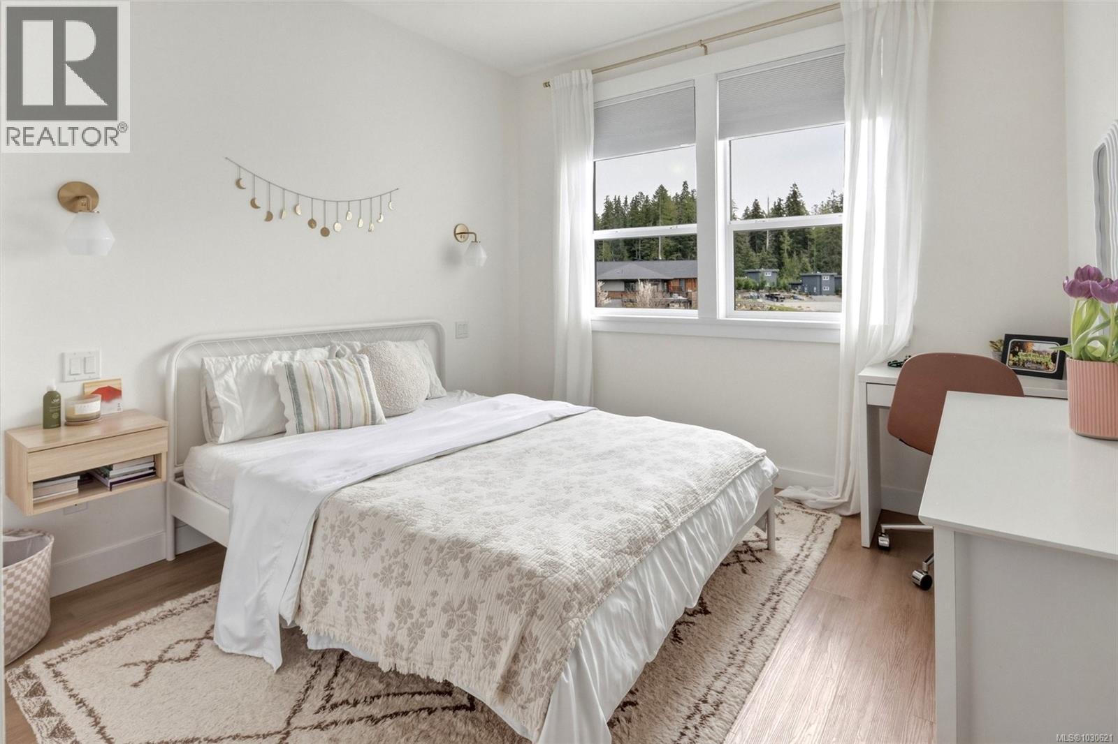 9386 LAKEFRONT RISE - 48