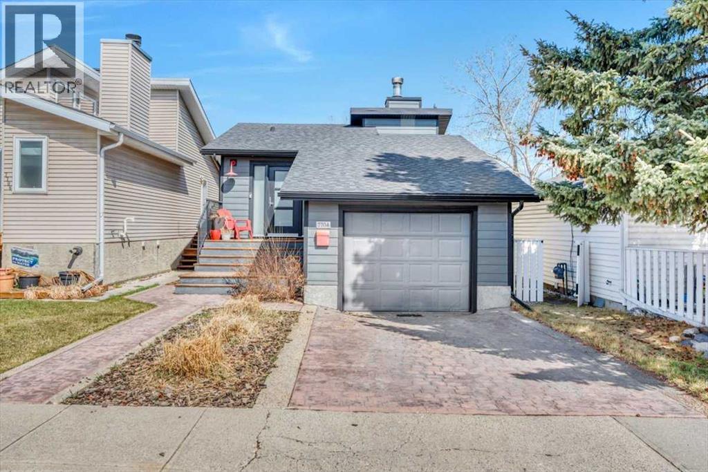 Single Family House Bungalow for Sale in   Avenue NW Bowness Calgary 