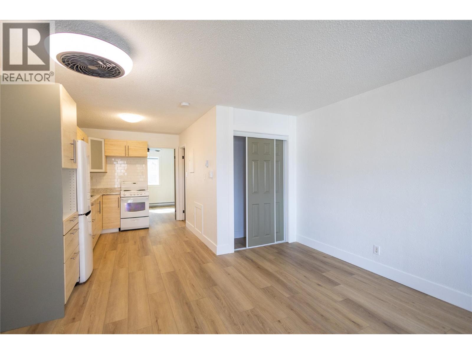 3397 Patterson Street Unit# 9, Armstrong