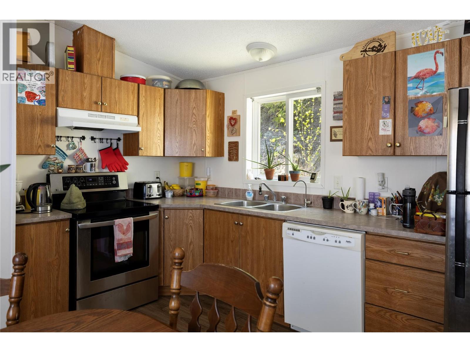 6740 Highway 97A Highway, Grindrod