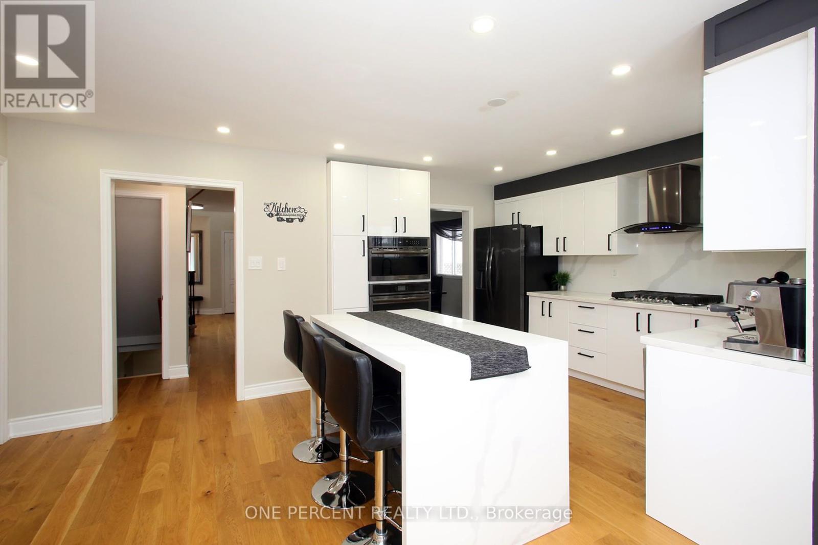 5 WATSON ROAD - 10