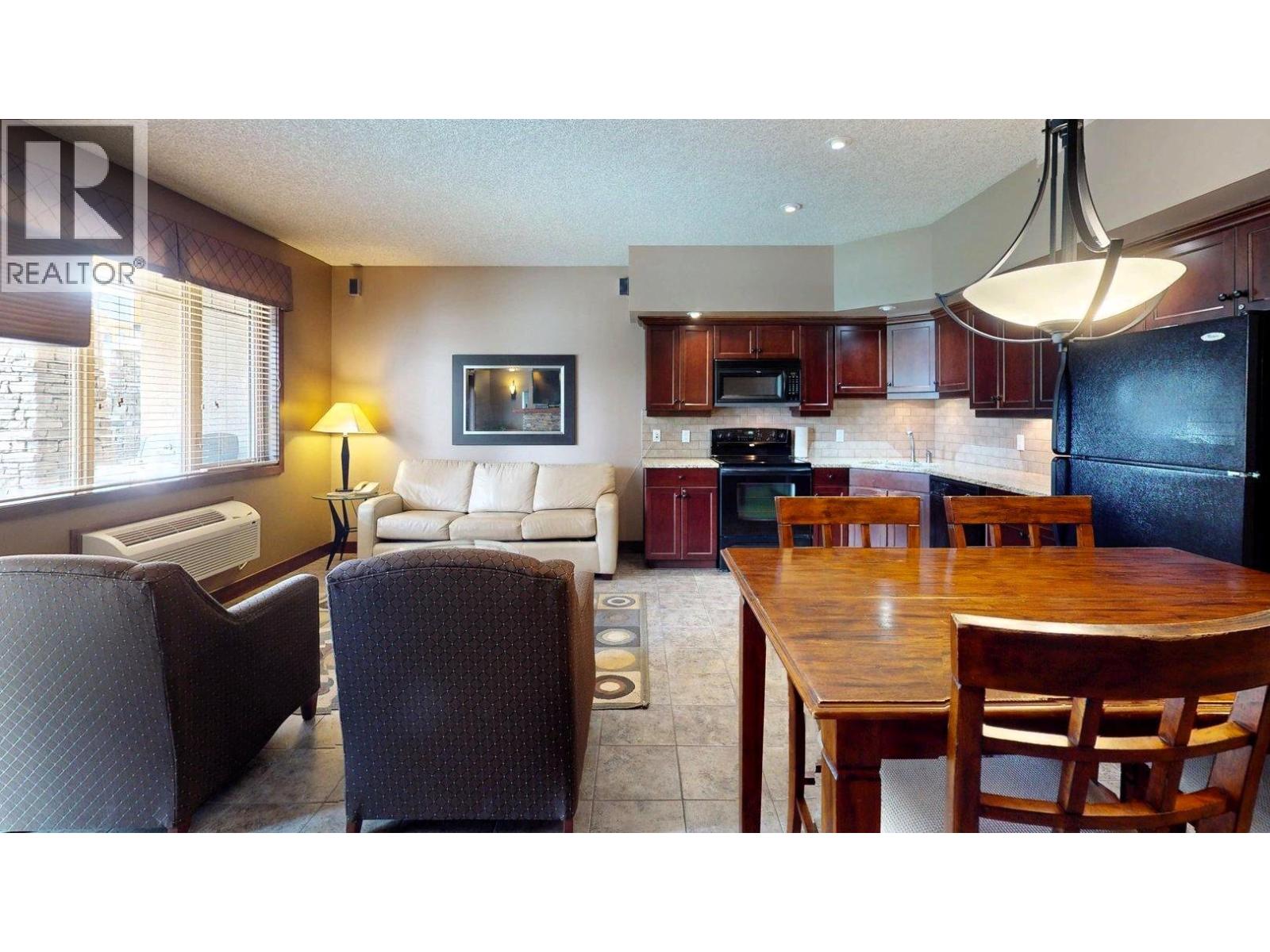 500 BIGHORN Boulevard Unit# 513, Radium Hot Springs