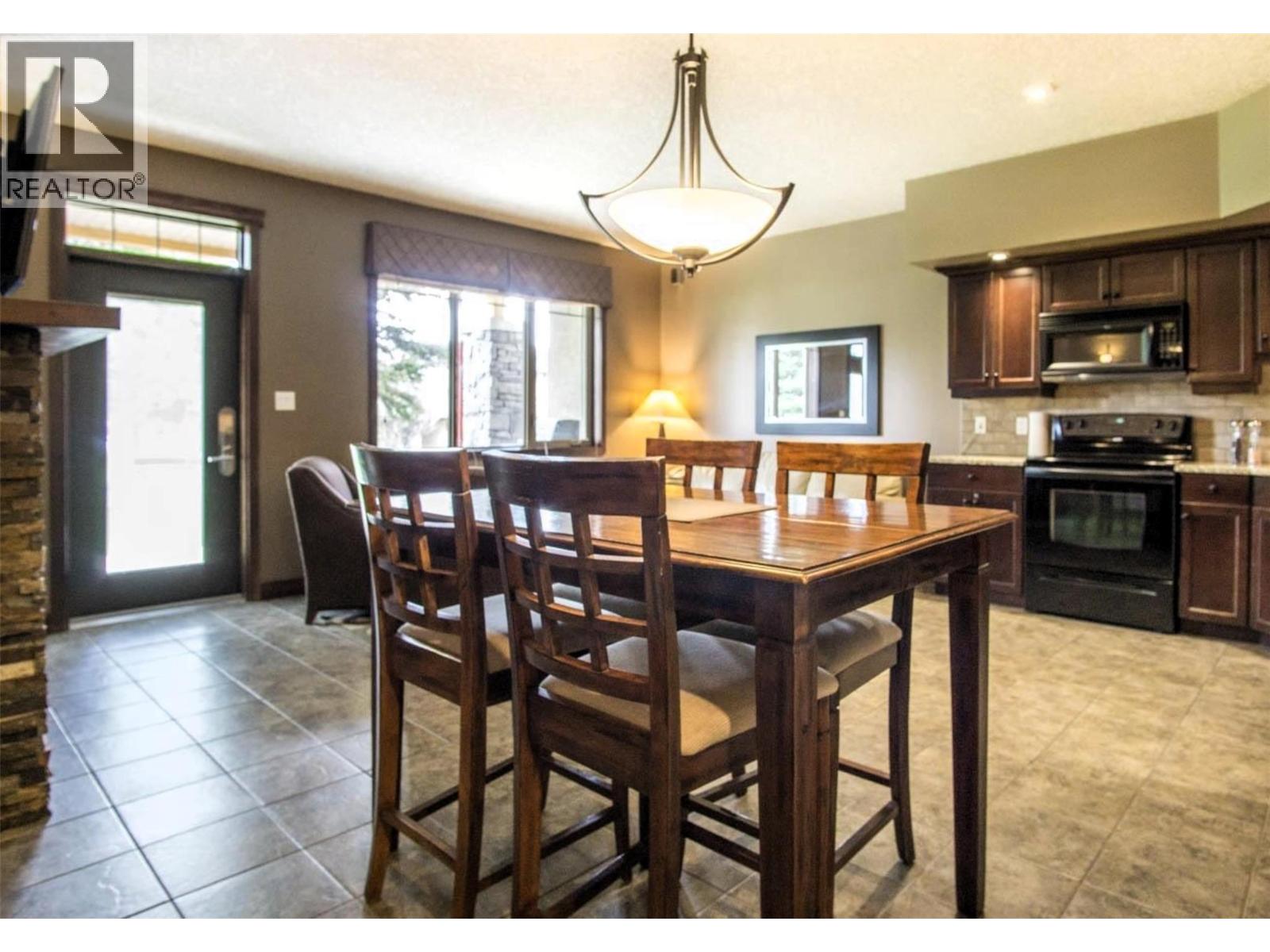 500 BIGHORN Boulevard Unit# 513, Radium Hot Springs