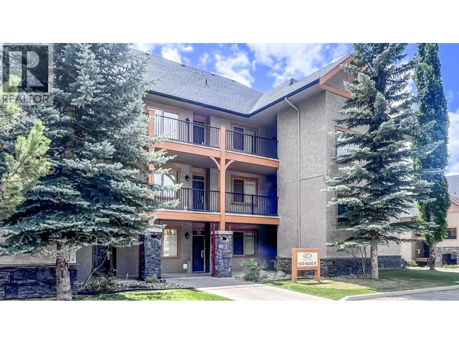 500 BIGHORN Boulevard Unit# 513, Radium Hot Springs