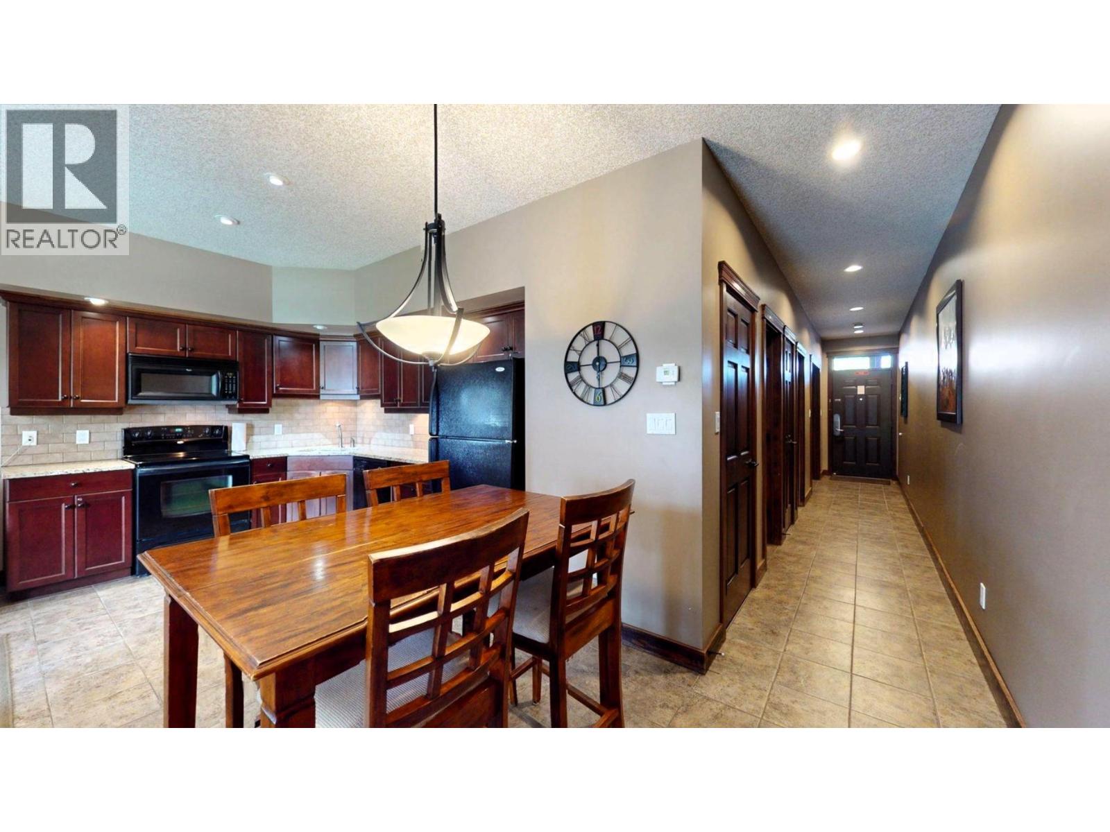 500 BIGHORN Boulevard Unit# 513, Radium Hot Springs