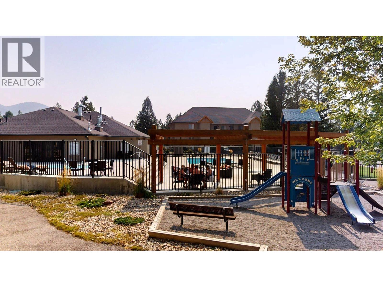 500 BIGHORN Boulevard Unit# 513, Radium Hot Springs