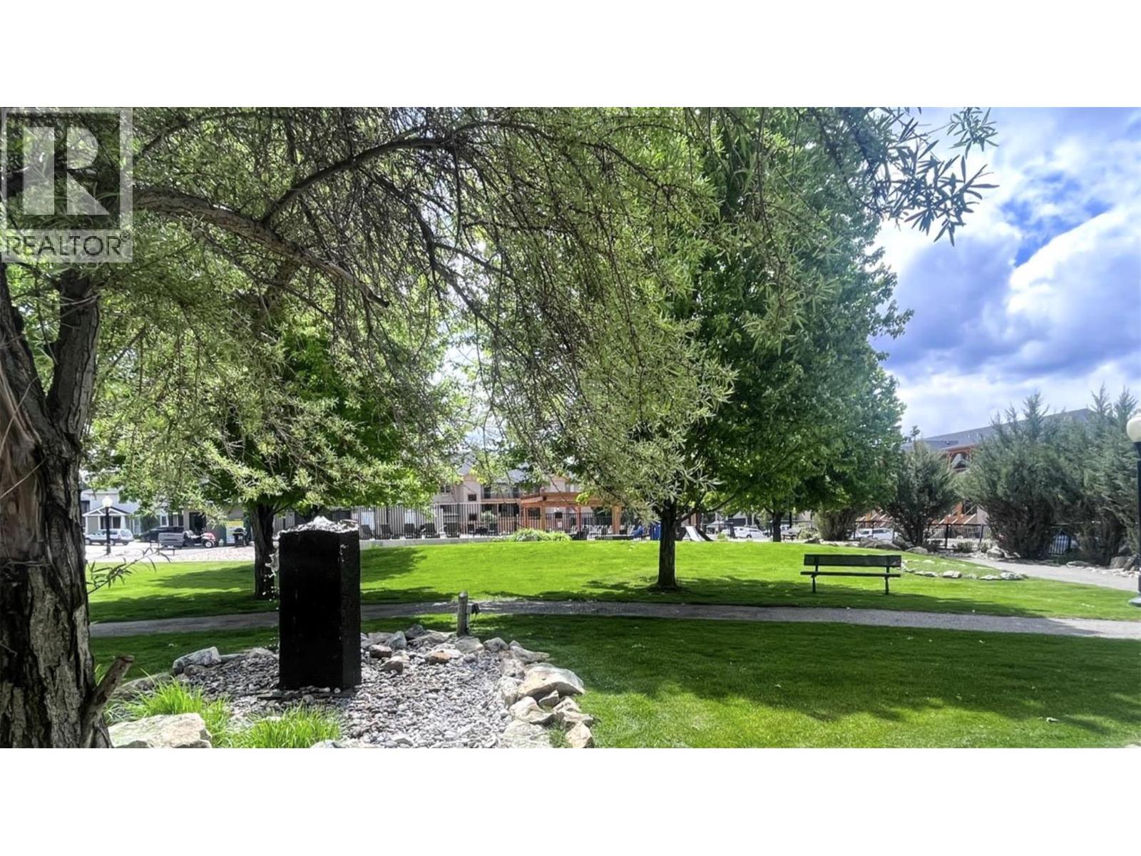 500 BIGHORN Boulevard Unit# 513, Radium Hot Springs