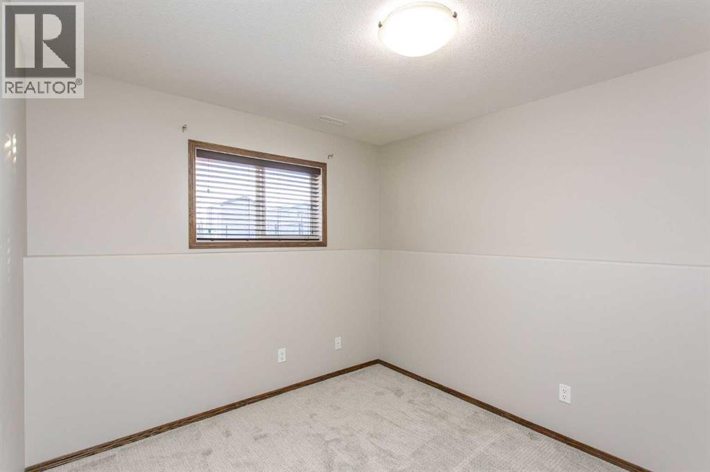 92 Iron Wolf Boulevard, Lacombe