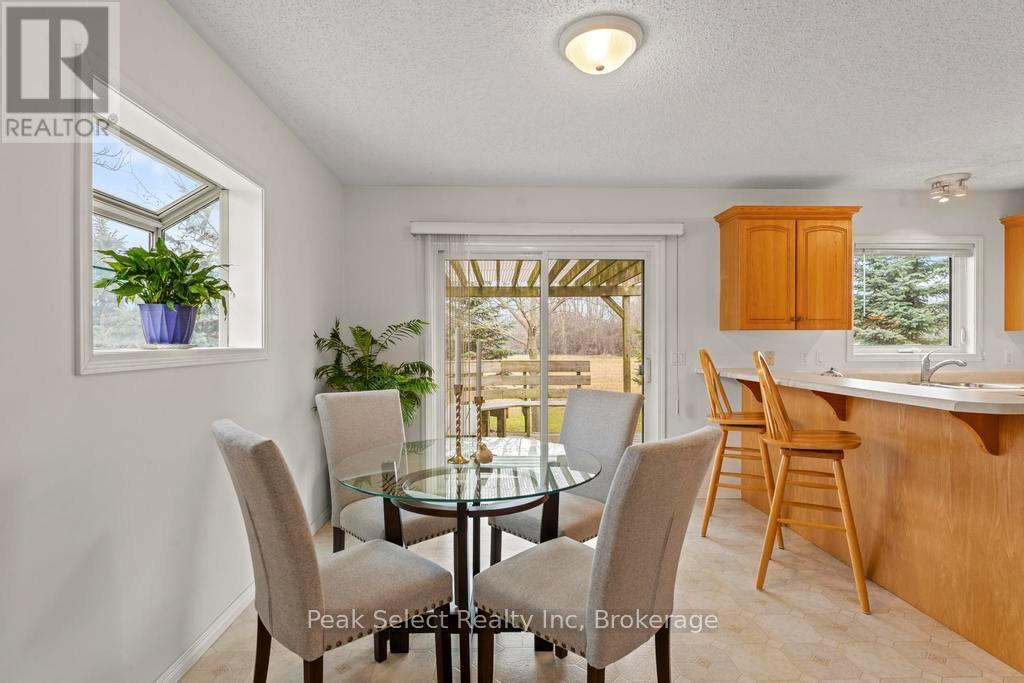 #31 30 ANN STREET - 12