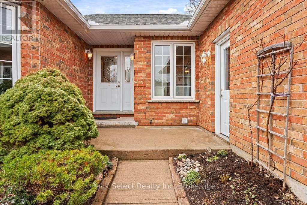#31 30 ANN STREET - 4