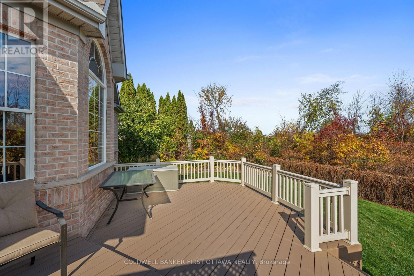 19 FENCEROW WAY — photo 36