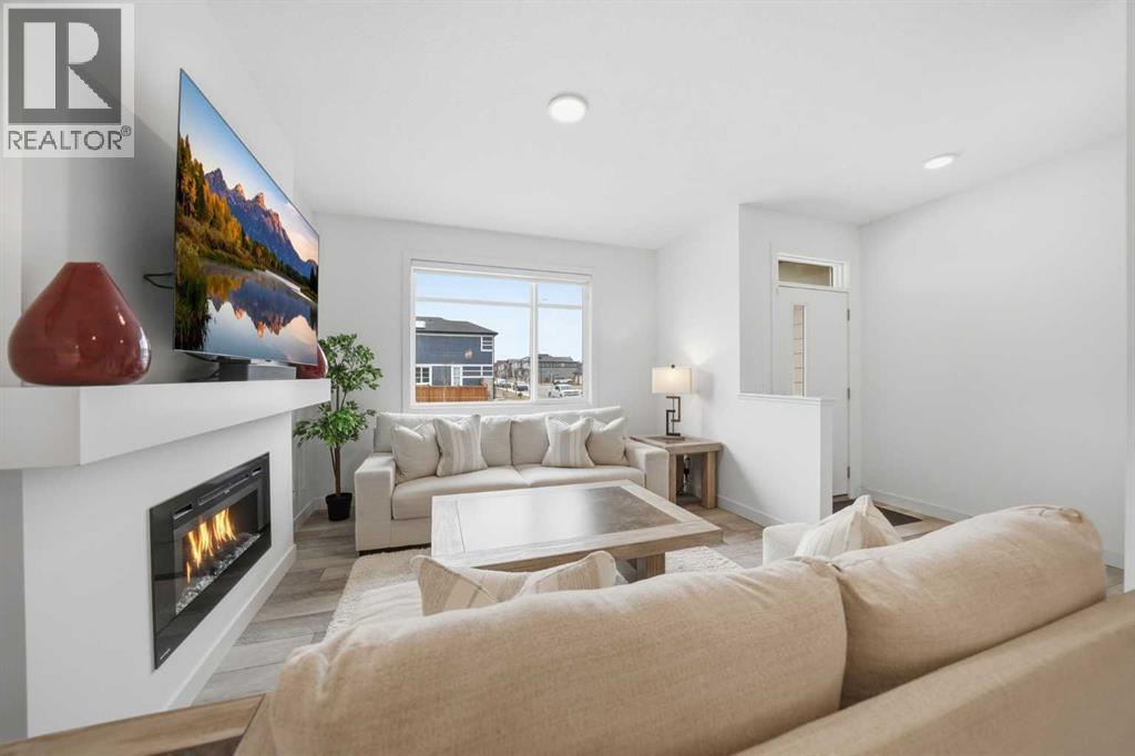 Single Family House for Sale in  Wolf Creek Avenue SE Wolf Willow Calgary 