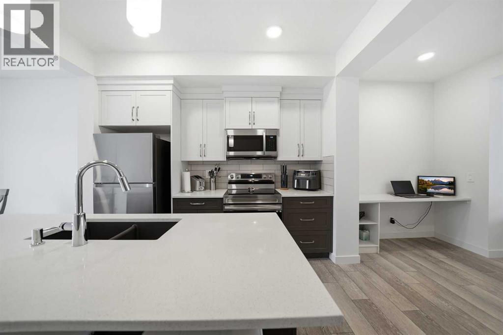 Single Family House for Sale in  Wolf Creek Avenue SE Wolf Willow Calgary 