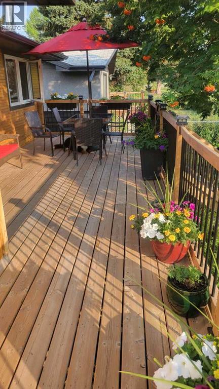 Single Family House Bungalow for Sale in   Avenue NW Bowness Calgary 