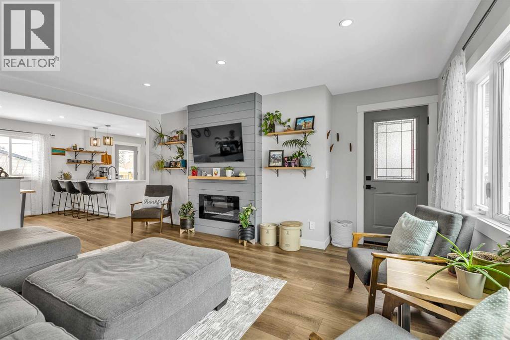 Single Family House Bungalow for Sale in   Avenue NW Bowness Calgary 