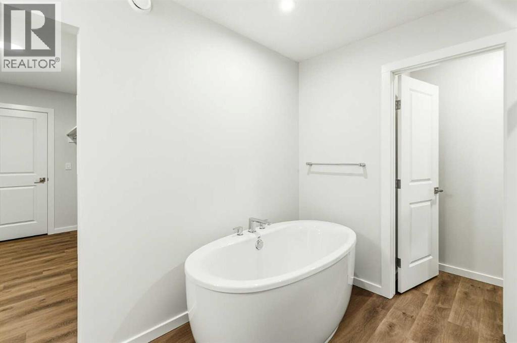 80 Linden Place, Rural Red Deer County